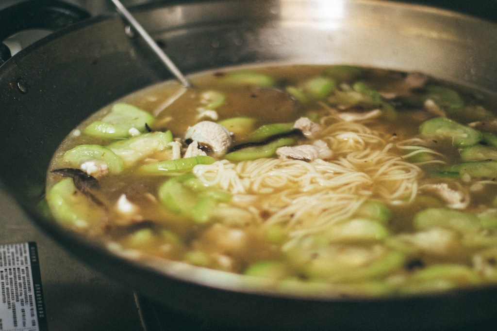 琳說，也可以加一點柴魚醬油，是她留學日本後的美味小秘訣。